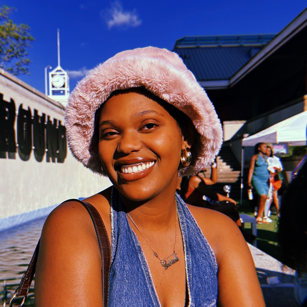 Meet your Posher, Gabrielle